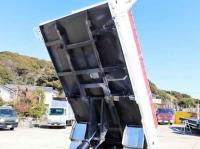 Mitsubishi Canter 2020