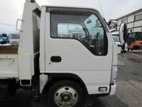 Isuzu ELF 2012
