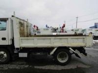 Isuzu ELF 2012