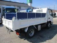 Hino Dutro 2022