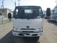 Hino Dutro 2022
