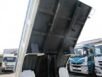 Hino Dutro 2022