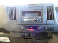 Isuzu ELF 2023
