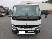 Mitsubishi Canter 2025