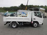 Mitsubishi Canter 2025