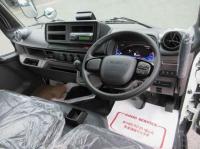 Mitsubishi Canter 2025