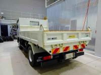 Isuzu ELF 2022