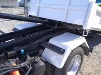 Hino Dutro 2023