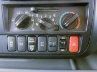 Hino Dutro 2022