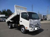 Hino Dutro 2025