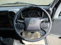 Hino Dutro 2025