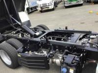 Isuzu ELF 2024