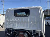 Hino Dutro 2024
