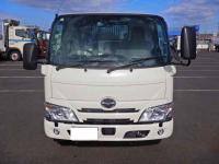 Hino Dutro 2025