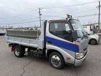 Hino Dutro 2012