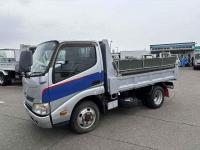 Hino Dutro 2012