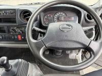 Hino Dutro 2012
