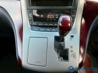 Toyota Vellfire 2009