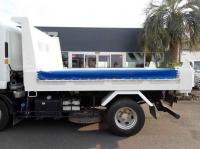 Isuzu Forward 2019