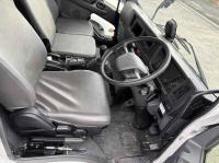 Isuzu Forward 2025