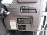 Mitsubishi Canter 2025