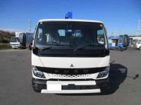 Mitsubishi Canter 2025