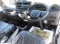 Mitsubishi Canter 2025