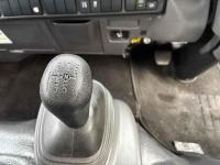 Isuzu ELF 2023