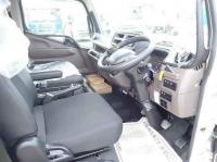 Mitsubishi Canter 2025