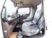 Mitsubishi Canter 2025