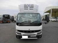 Mitsubishi Canter 2025