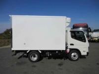 Mitsubishi Canter 2025