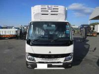 Mitsubishi Canter 2025