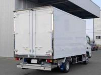 Mitsubishi Canter 2025