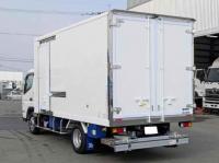 Mitsubishi Canter 2025