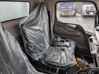 Mitsubishi Canter 2025