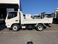 Mitsubishi Canter 2025
