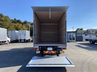 Mitsubishi Canter 2025