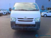 Toyota Hiace 2016