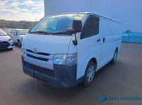 Toyota Hiace 2016