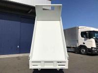 Mitsubishi Canter 2025