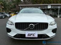Volvo V60 2023