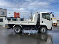 Isuzu Forward 2024