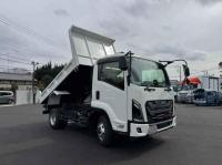 Isuzu Forward 2025