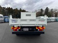 Isuzu Forward 2025