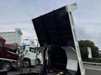 Isuzu Forward 2025