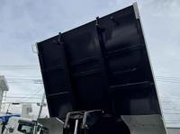 Isuzu Forward 2025