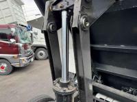 Isuzu Forward 2025