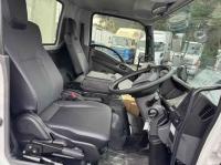 Isuzu Forward 2025