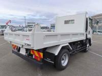 Isuzu Forward 2024